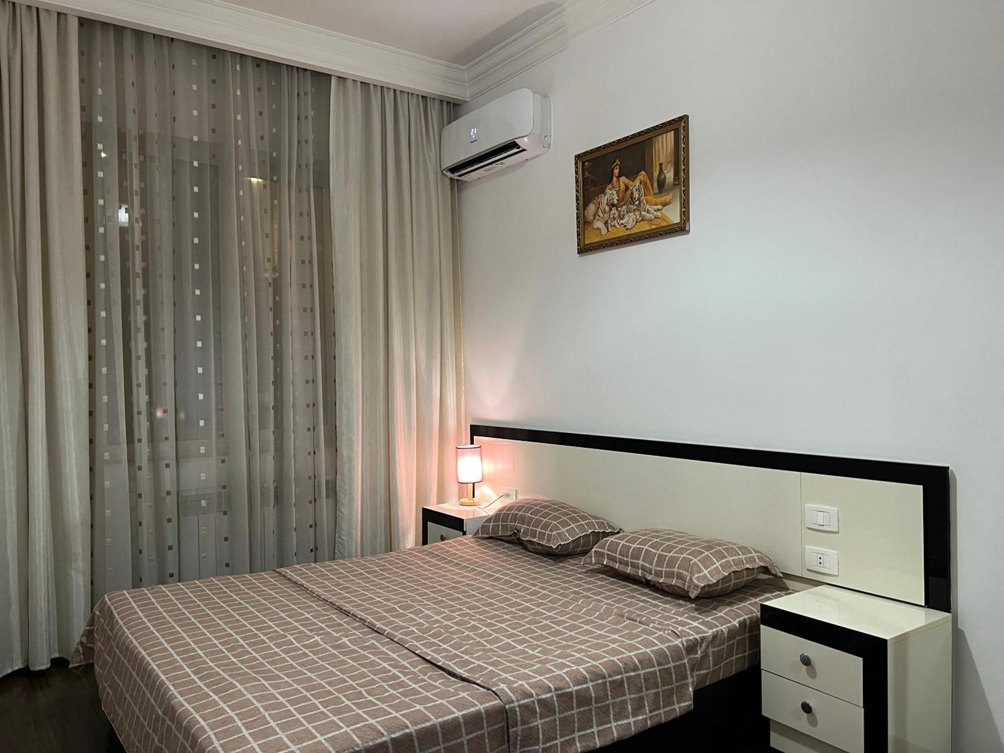 Modern Apartment For Rent In Buzand Street Bu944 เยเรวาน ภายนอก รูปภาพ